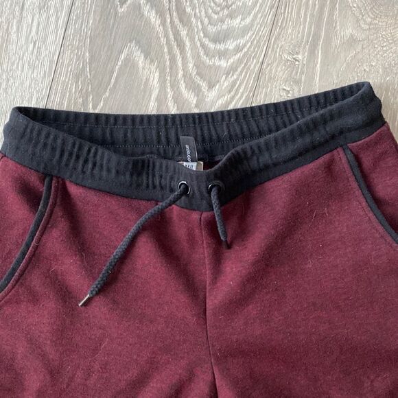 Onzie Joggers  - Picture 2 of 5